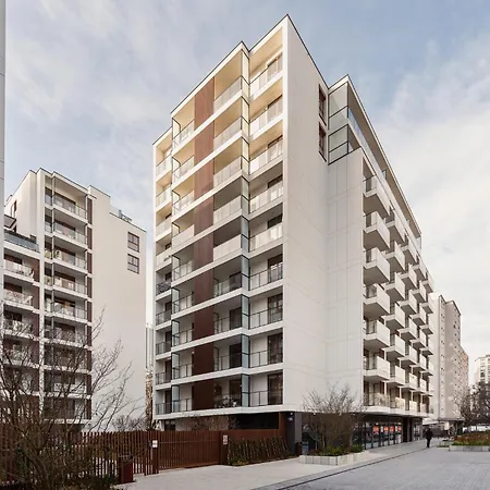 Chmielna Duo Center & Parking By Downtown Warsaw